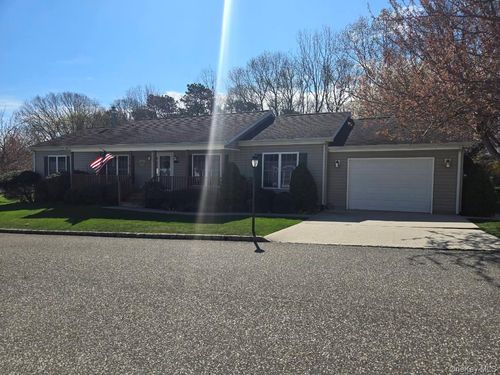 265-1407 Middle Road, Riverhead, NY, 11933 | Card Image