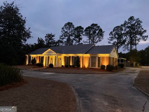 95 W Willow Creek Ln, Mc Rae Helena, GA, 31055-5133 | Card Image