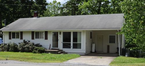651 Shawnee Ave E, Big Stone Gap, VA, 24219-3027 | Card Image