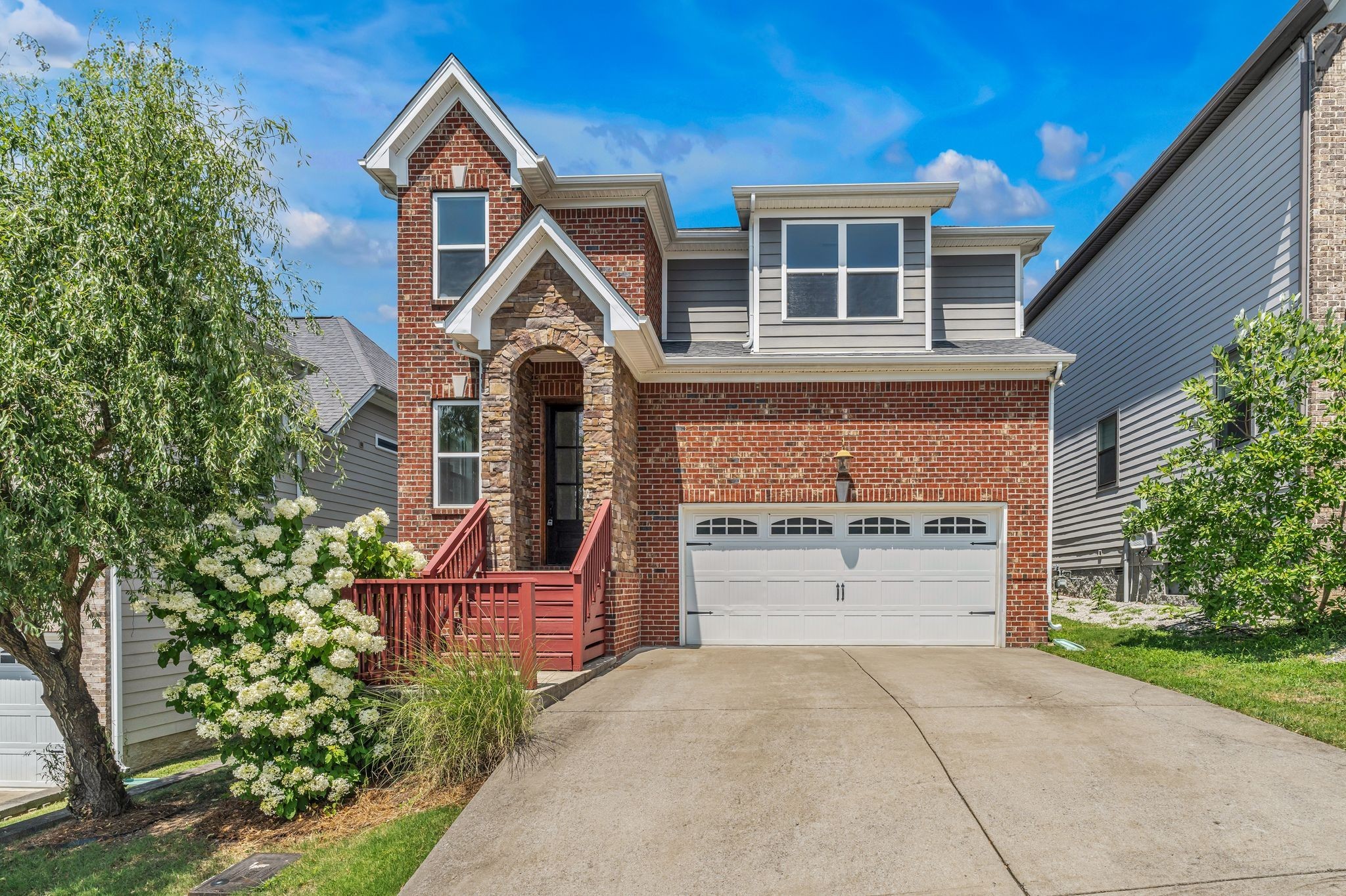 Woodlands Ave, Nashville, TN 37211
