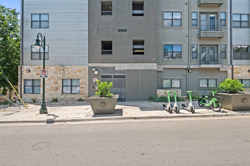 apt-417-2502 Leon St, Austin, TX, 78705-4540 | Card Image