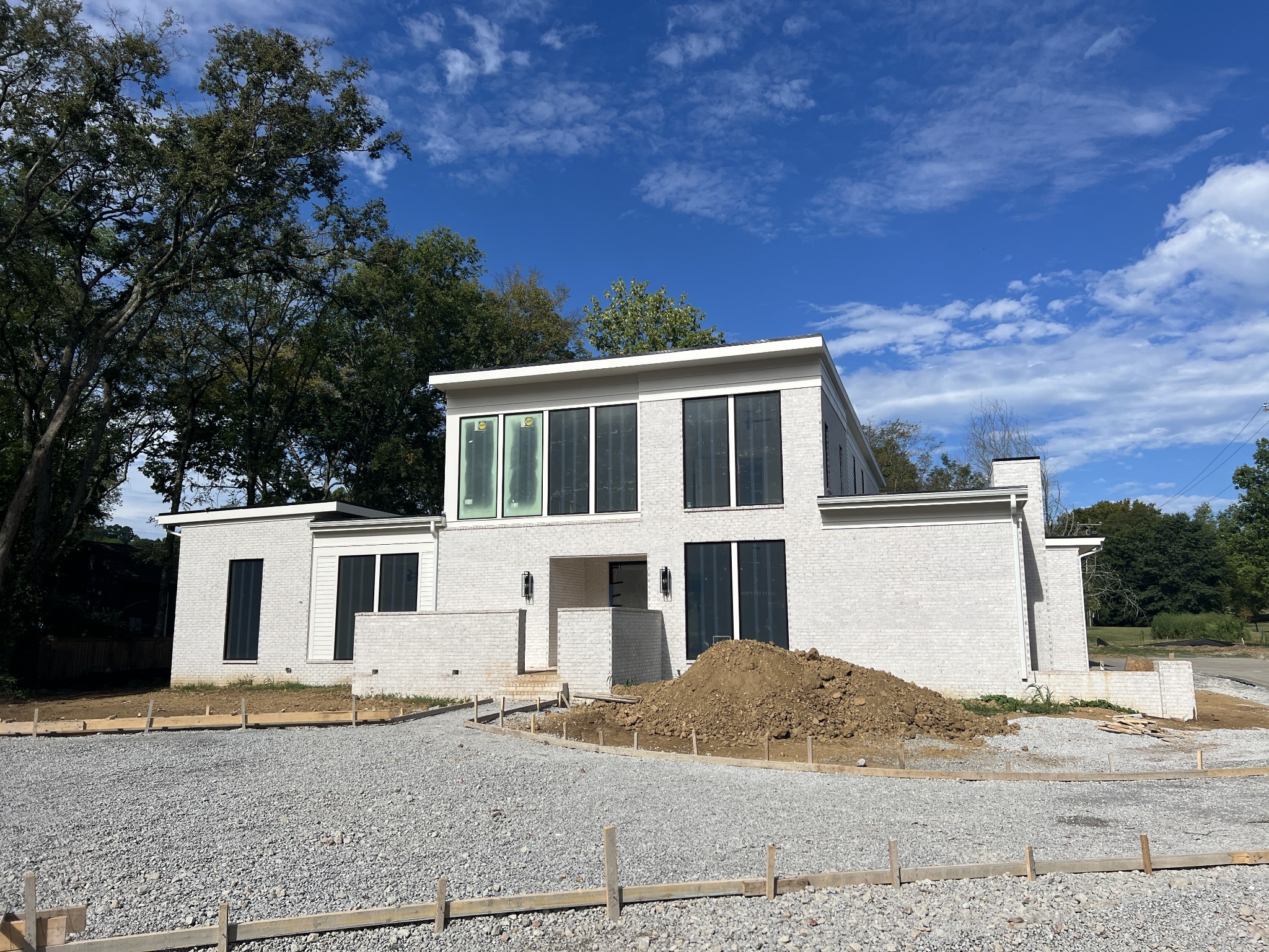 Granny White Pike, Nashville, TN 37220