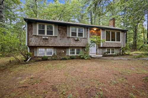 707 Mayflower St, Duxbury, MA, 02332 | Card Image
