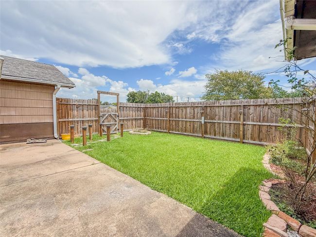 3321 Tanglebriar Dr, House other with 3 bedrooms, 2 bathrooms and 2 parking in Pasadena TX | Image 25
