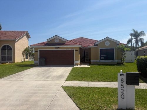 8520 Tourmaline Blvd, Boynton Beach, FL, 33472-2418 | Card Image