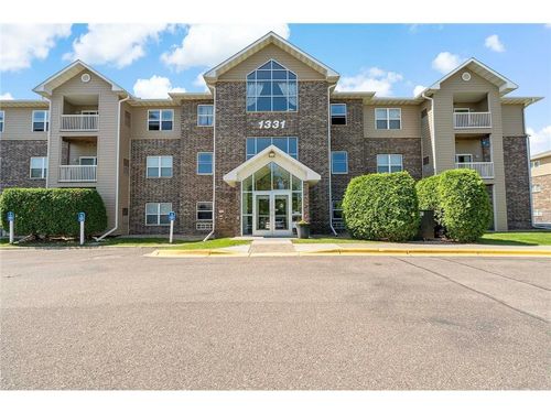 apt-a311-1331 Lake Dr W, Chanhassen, MN, 55317-3525 | Card Image