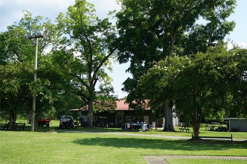 686 Pugh Rd, Mathews, AL, 36052-4710 | Card Image