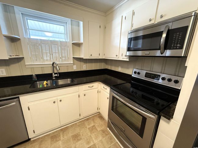 1803 School Dr, House other with 2 bedrooms, 1 bathrooms and 3 parking in Scranton SC | Image 6