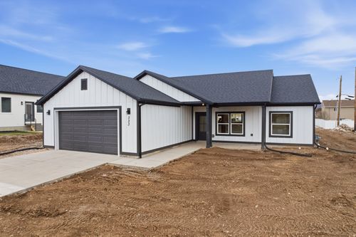 2-323 W 100 S, Payson, UT, 84651-2117 | Card Image