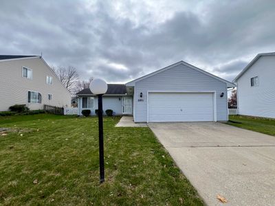 2801 Rachel Road, House other with 3 bedrooms, 2 bathrooms and 2 parking in Champaign IL | Image 2