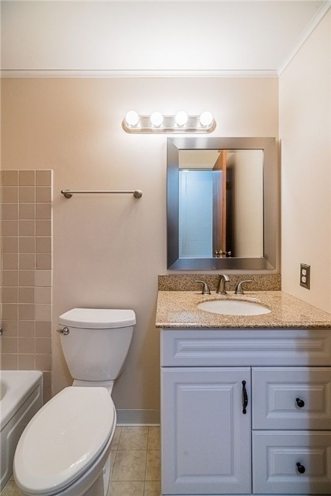 3229 Sundale Dr, House other with 3 bedrooms, 3 bathrooms and 2 parking in Glenshaw PA | Image 13