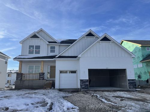 2447 Tyrone Dr, Shakopee, MN, 55379-5606 | Card Image