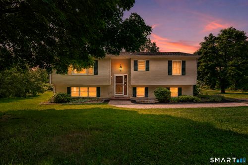233 Kemp Rd, Hampton, CT, 06247-2118 | Card Image