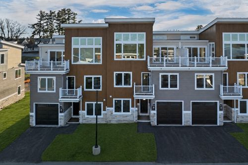 2-36 Vantagepoint Dr, Laconia, NH, 03246-4310 | Card Image