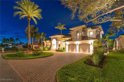 447 Egret Ave, NAPLES, FL, 34108-2167 | Card Image