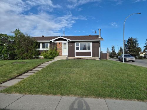 1219 68 Street Ne, Calgary, AB, T2A5K6 | Card Image