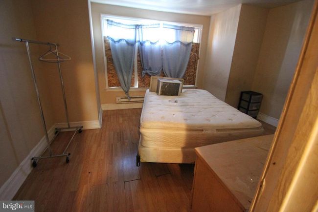 1146 S Ruby St, Townhouse with 3 bedrooms, 1 bathrooms and null parking in PHILADELPHIA PA | Image 10