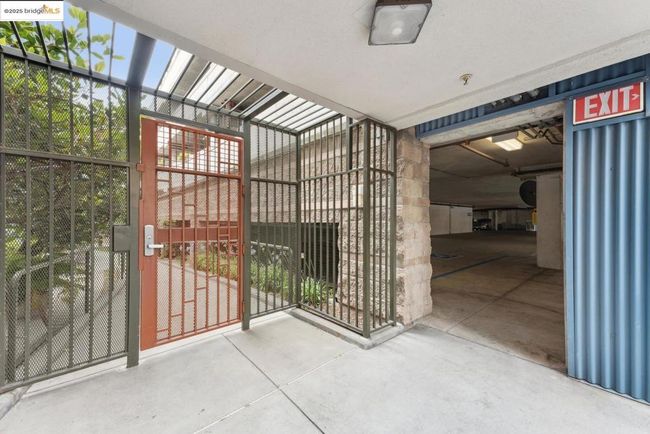5204 - 1121 40 Th St, Condo with 1 bedrooms, 1 bathrooms and 1 parking in Emeryville CA | Image 47