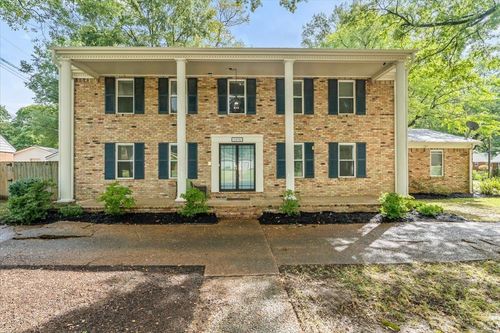 1090 Estate Dr, Memphis, TN, 38119-4907 | Card Image