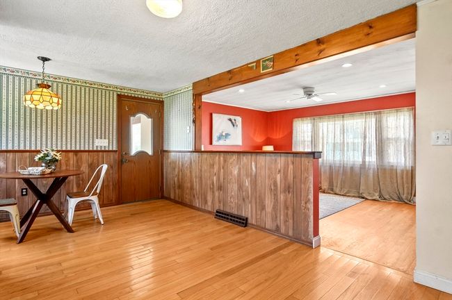 5 Hart Rd, House other with 3 bedrooms, 1 bathrooms and 4 parking in Newburyport MA | Image 8