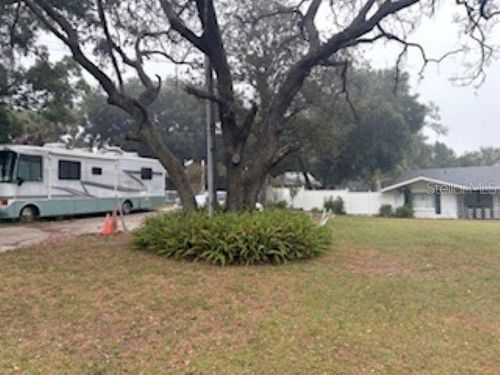 1505 E Crooked Lake Dr, Eustis, FL, 32726-5717 | Card Image