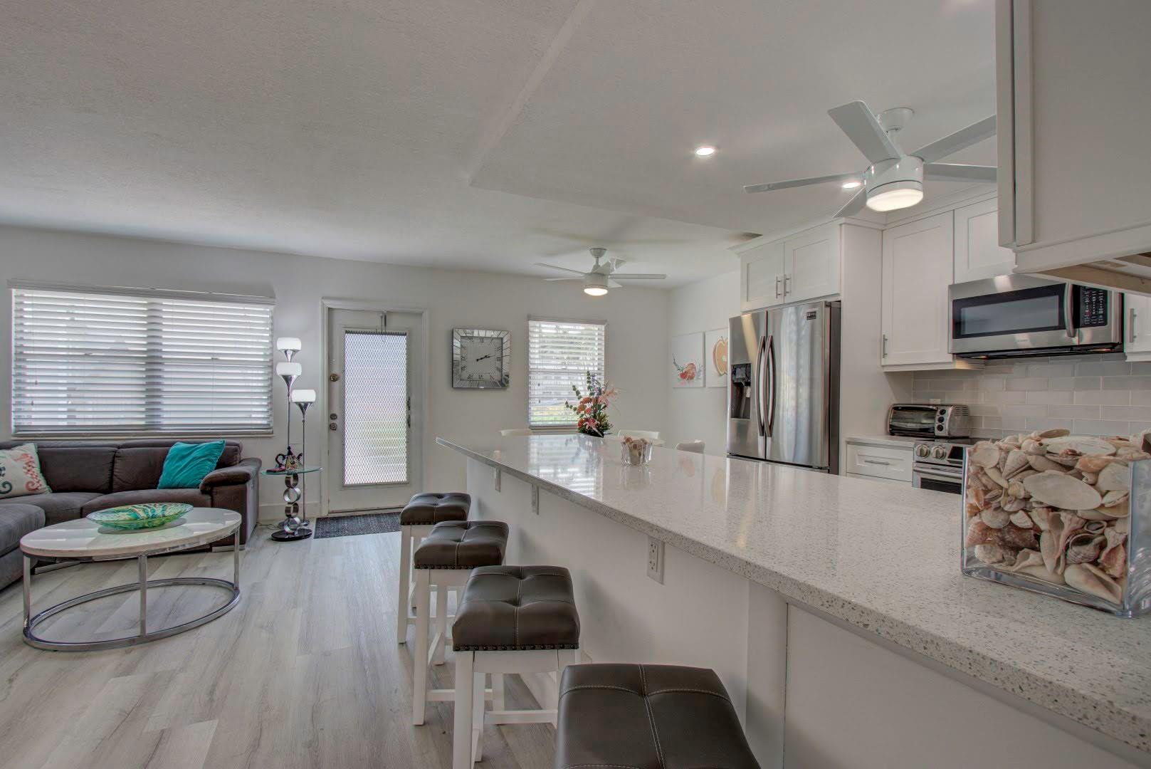 Rexford C , Boca Raton, FL 33434