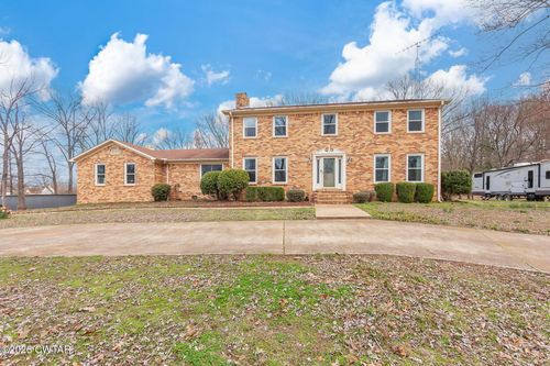 15 Leisure Ln, Jackson, TN, 38305-9619 | Card Image