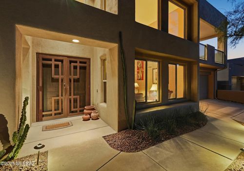 7452 E Ridge Point Road, Tucson, AZ, 85750 | Card Image