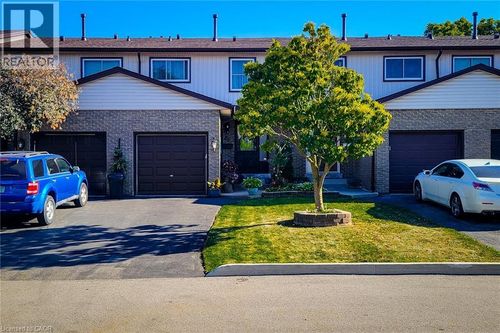88-1115 Paramount Dr, Stoney Creek, ON, L8J1P6 | Card Image