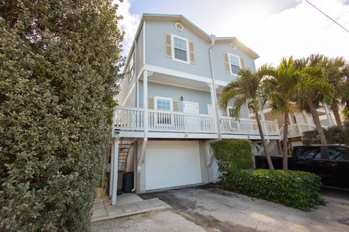 20 6th Ave, Stock Island, FL, 33040-5815 | Card Image