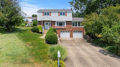 4 Cheryl Dr, Coraopolis, PA, 15108-3404 | Card Image