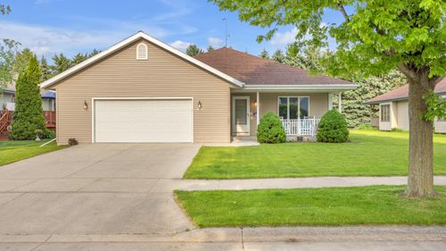 3423 S 17th St, Sheboygan, WI, 53081-7171 | Card Image
