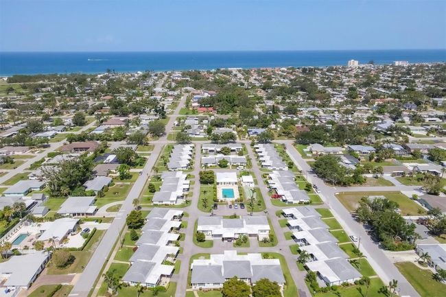 1060 - 1060 Cockrill St, House other with 2 bedrooms, 2 bathrooms and null parking in VENICE FL | Image 42