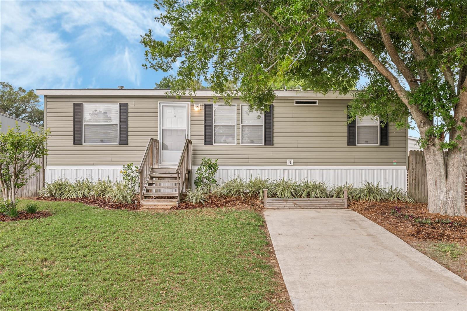 17523 Eve Drive, For Sale in Montverde Zoocasa