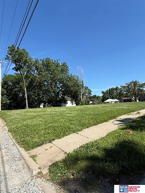 1100 Grant St, Beatrice, NE, 68310-3070 | Card Image
