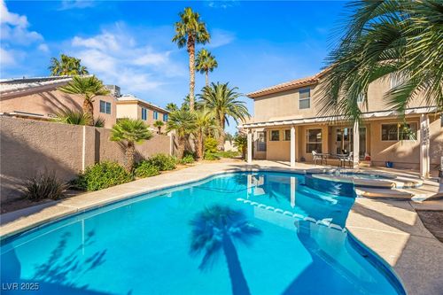 3805 Crema Ct, Las Vegas, NV, 89129-2703 | Card Image