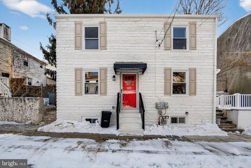 308 W Chestnut St, WEST CHESTER, PA, 19380-2520 | Card Image