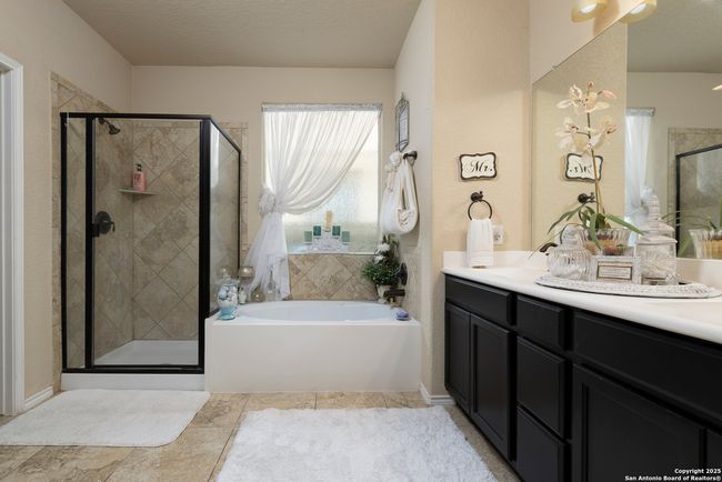 608 Saddlehorn Way, House other with 4 bedrooms, 3 bathrooms and null parking in Cibolo TX | Image 18