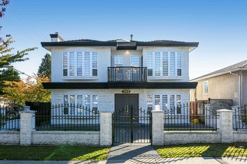 392 E 63rd Ave, Vancouver, BC, V5X2J9 | Card Image