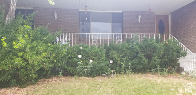 1700 , Sandy, UT 84092