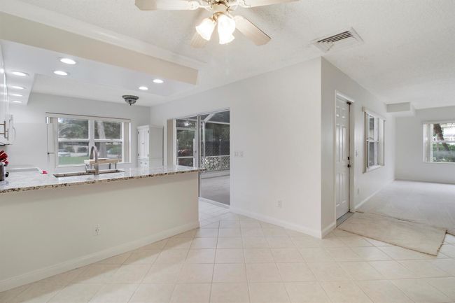 3101 Hayden Ct, Condo with 2 bedrooms, 3 bathrooms and null parking in Boynton Beach FL | Image 7