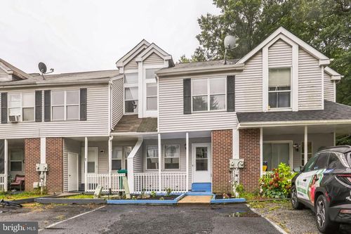 9 Brian Ct, NEW CASTLE, DE, 19720-3964 | Card Image