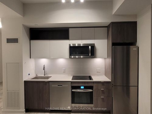 1746-sw-121 Lower Sherbourne Street, Toronto, ON, M5A0W8 | Card Image