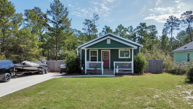 1727 Landing St, House other with 3 bedrooms, 2 bathrooms and 4 parking in Carrabelle FL | Image 4