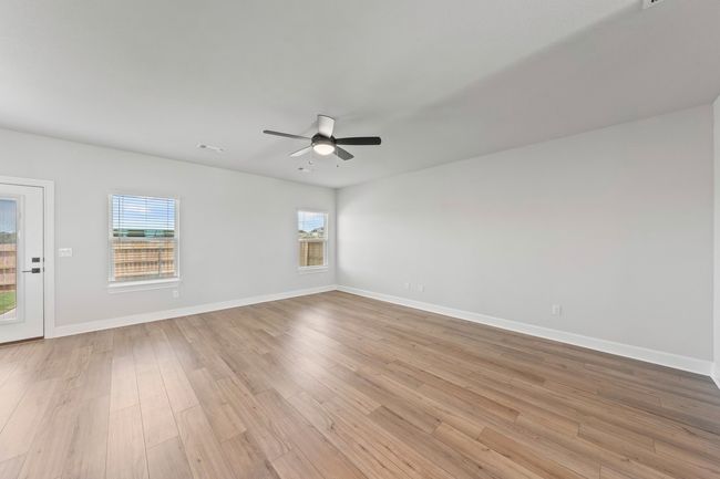 BLDG-5 - 9509 Demure Dr, House other with 3 bedrooms, 3 bathrooms and 2 parking in Manor TX | Image 10
