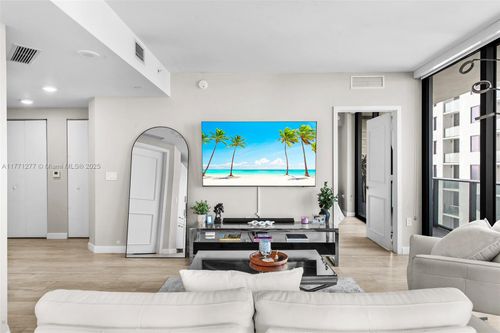 apt-3601-55 Sw 9th St, Miami, FL, 33130-4512 | Card Image