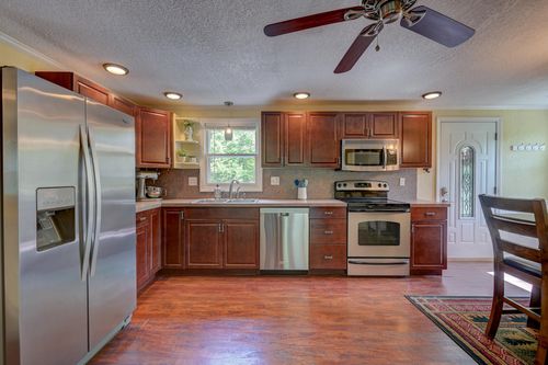 50 Skyline Dr, Intervale, NH, 03845-6113 | Card Image