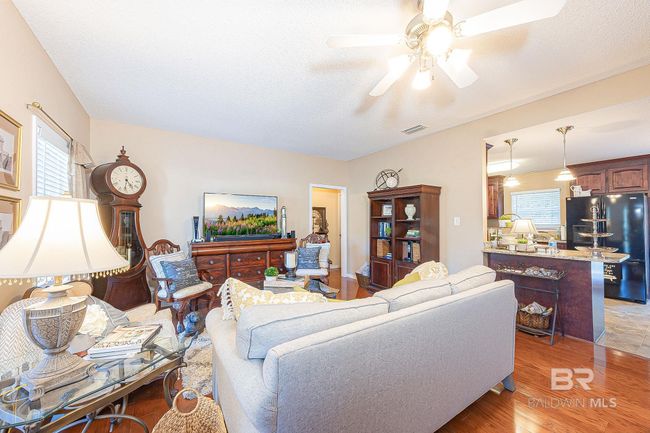 Living Room | Image 16