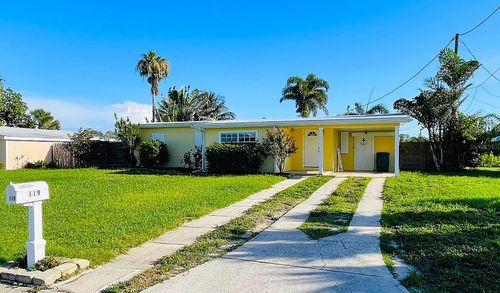 119 Palmetto Cir Ne, PORT CHARLOTTE, FL, 33952-8224 | Card Image