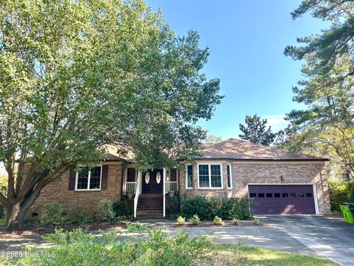 103 Lantern Ln, New Bern, NC, 28562-8862 | Card Image